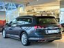 Volkswagen Passat Variant *Variant*2.0 TDI*DSG*R-Line*AHK*CAM*LED*LM