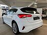 Ford Focus Lim. Vignale 1.5 EcoBlue Head-up Kamera